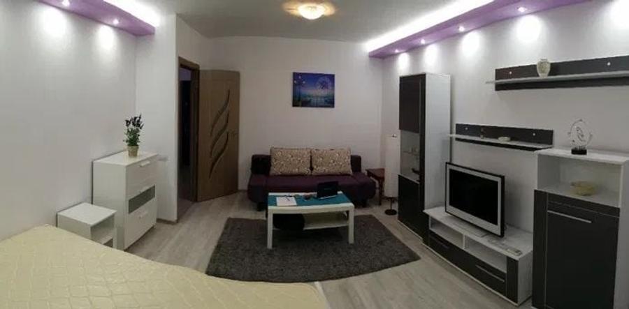 Garsonieră decomandată în Vitan