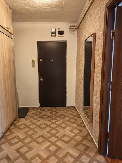Apartament cu 2 camere circular în Tractorul