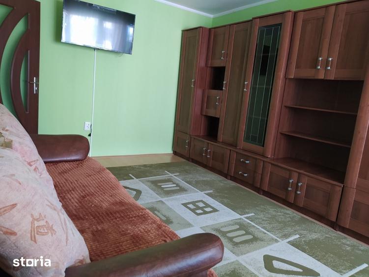 Apartament cu 2 camere decomandat în Micro 15