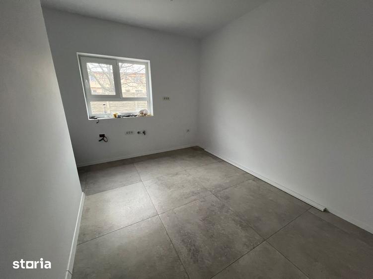 Casă cu 3 camere cu Teren 180 Mp în Sânandrei