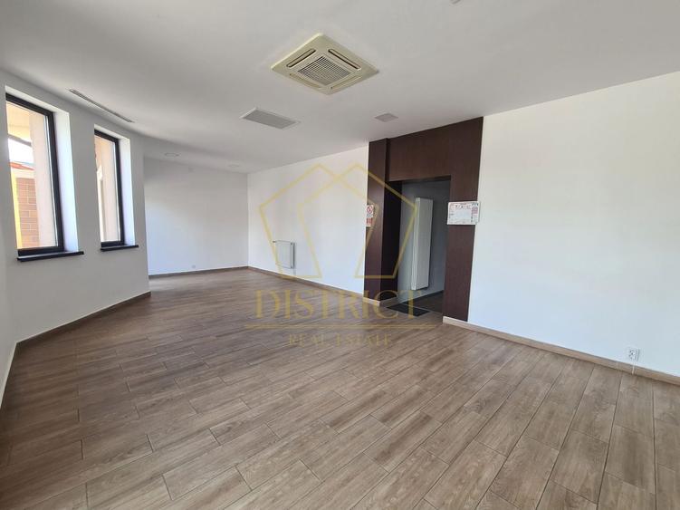Spațiu comercial, de 663 mp, în Mehala