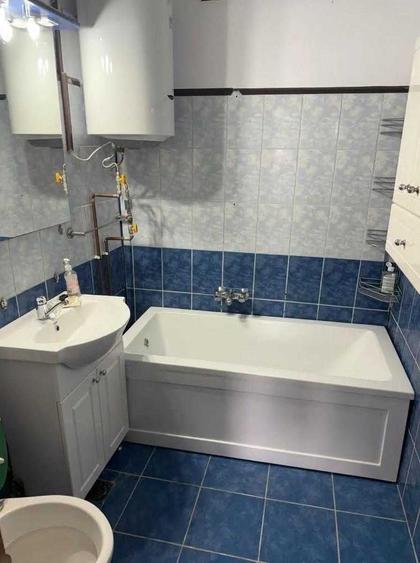Apartament cu 2 camere decomandat în Titulescu