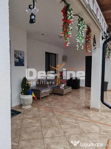 Casă cu 5 camere cu Teren 3000 Mp în Mânjești