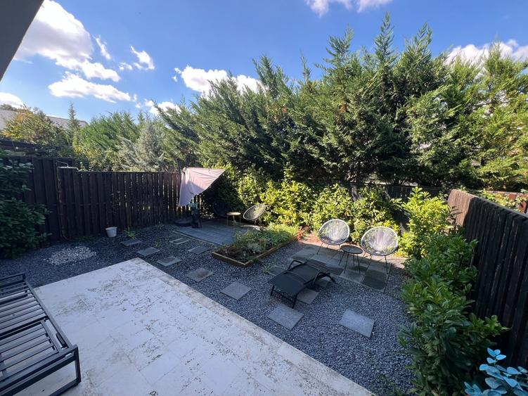 Duplex cu 4 camere cu Canalizare în Corbeanca