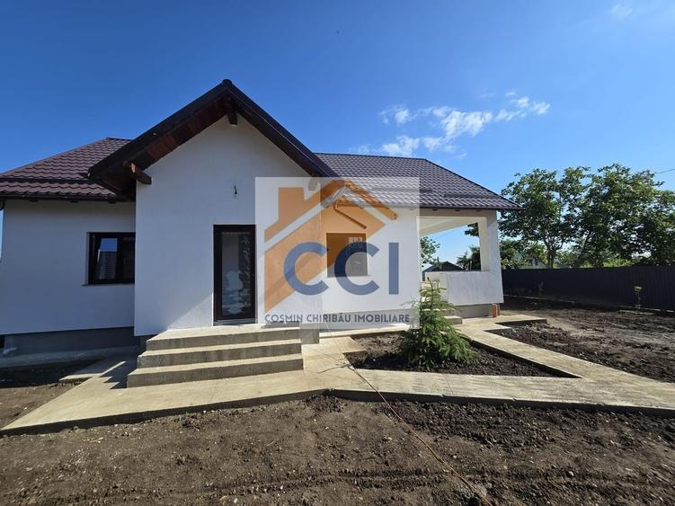 Casă cu 3 camere în Central