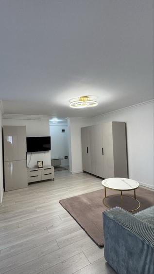 Apartament cu 2 camere decomandat în Unirea