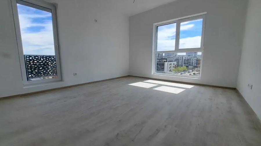 Apartament cu 3 camere decomandat în Theodor Pallady