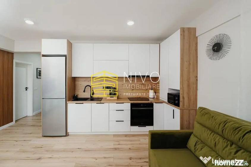 Apartament cu 3 camere semidecomandat în Livezeni