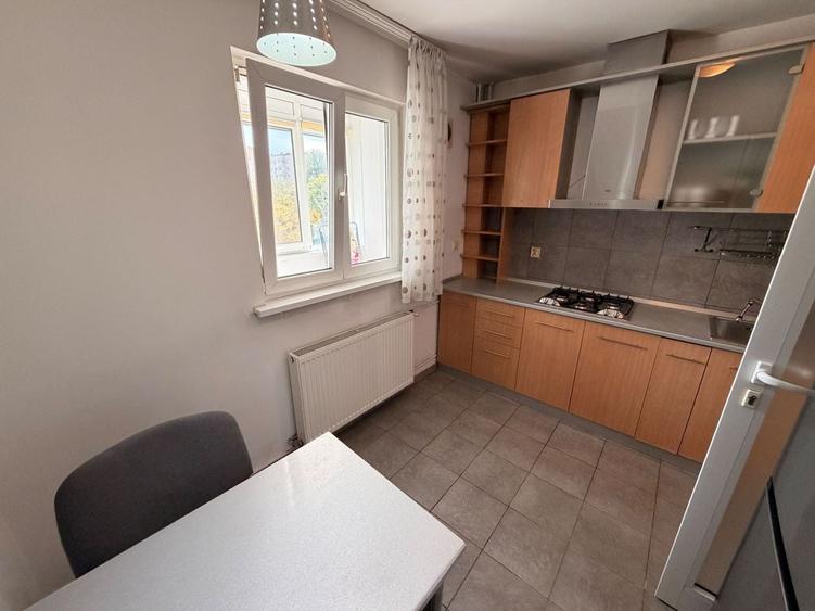 Apartament cu 2 camere în Drumul Taberei