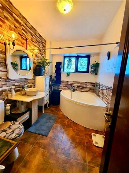 Apartament 2 camere  de vanzare  Bucium, - 7