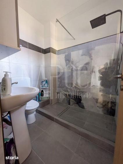 Apartament cu 4 camere decomandat în Sânmartin