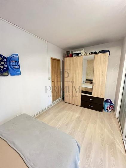 Apartament cu 2 camere semidecomandat în Lunei