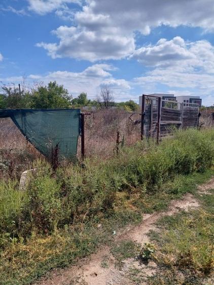 Teren Construcții intravilan de 500 mp, în Sud-Vest