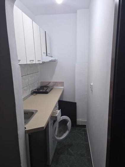 Garsonieră decomandată în Țiglina 1