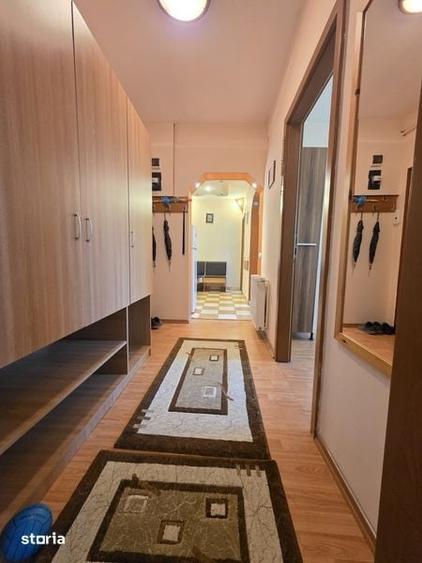 Apartament cu 2 camere decomandat în Centrul Istoric