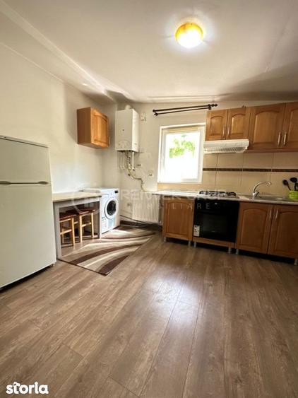 Apartament cu 2 camere decomandat în Centru Civic