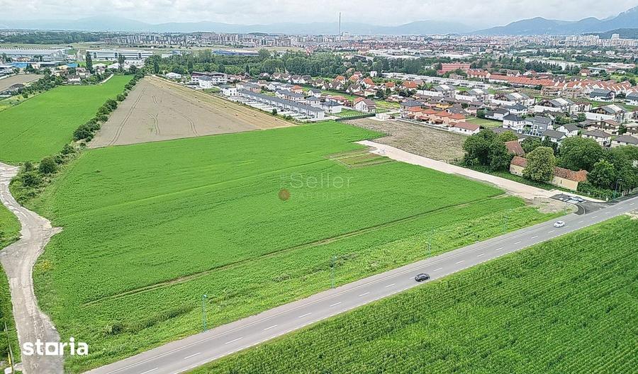 Teren de 800 mp, în Stupini