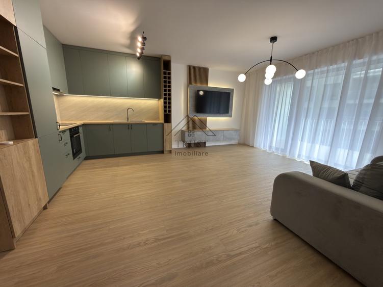 Apartament cu 2 camere decomandat, mobilat în Semicentral