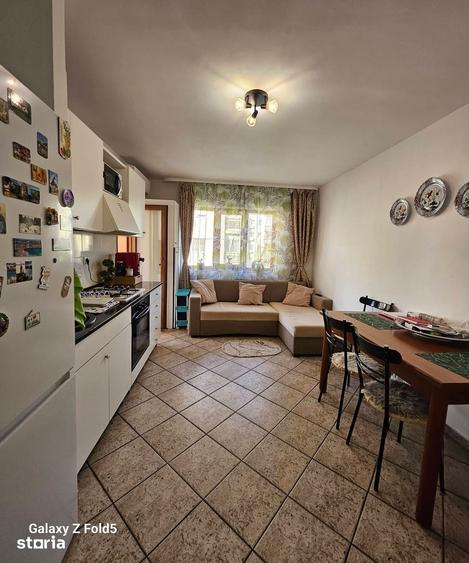 Apartament cu 2 camere decomandat în Decebal