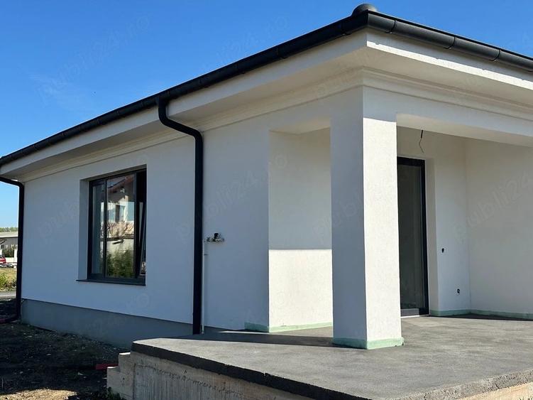 Casă cu Teren 550 Mp în Păulești