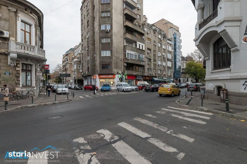 Apartament cu 3 camere, mobilat în Universitate