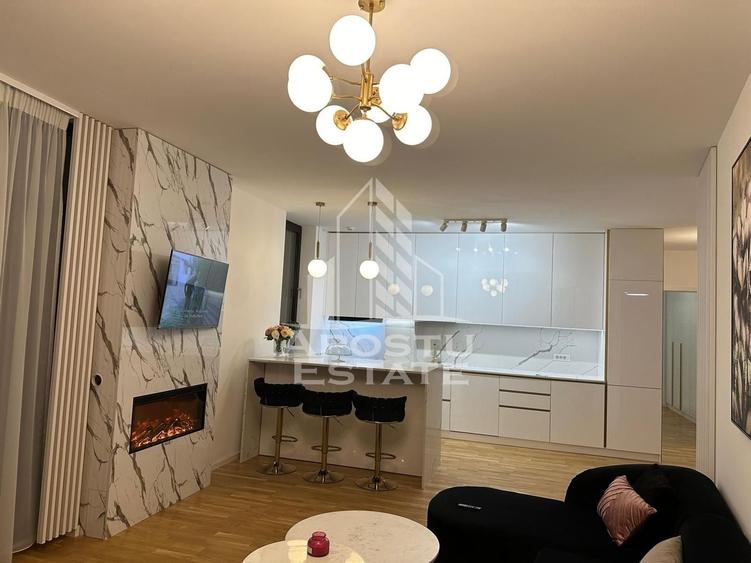 Apartament cu 4 camere decomandat, mobilat în Take Ionescu