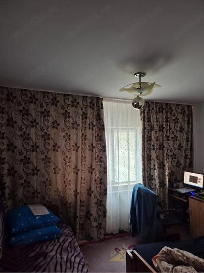 Apartament cu 2 camere semidecomandat în Steaua