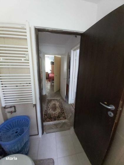 Apartament cu 3 camere în Berceni
