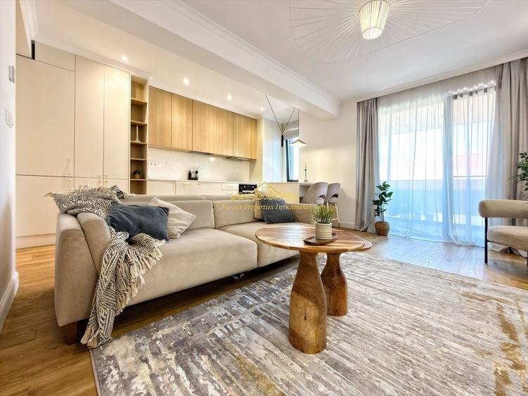 Apartament cu 3 camere decomandat în Băneasa