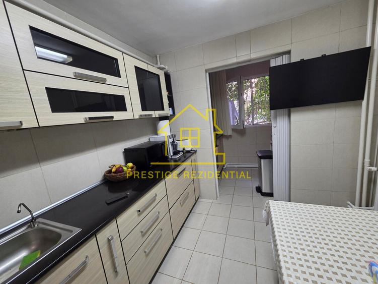 Apartament cu 3 camere decomandat, mobilat în Dristor