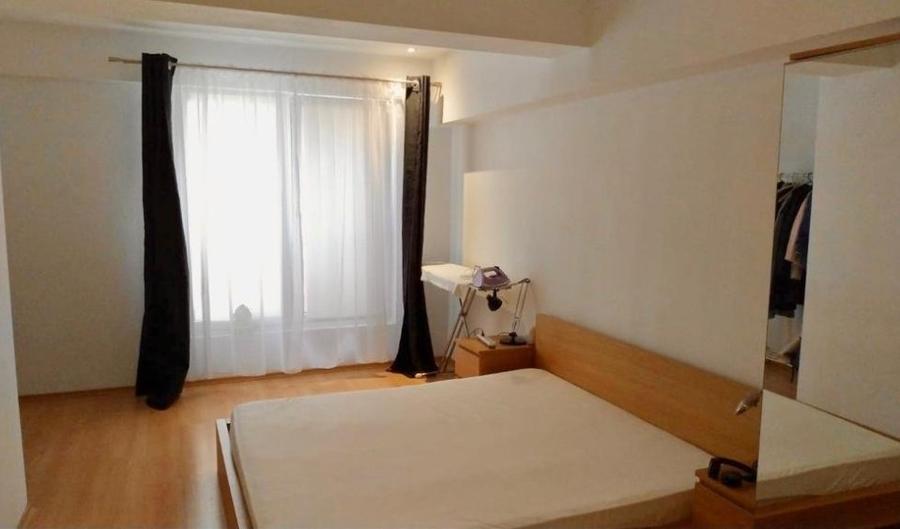 Apartament cu 3 camere în Nordului