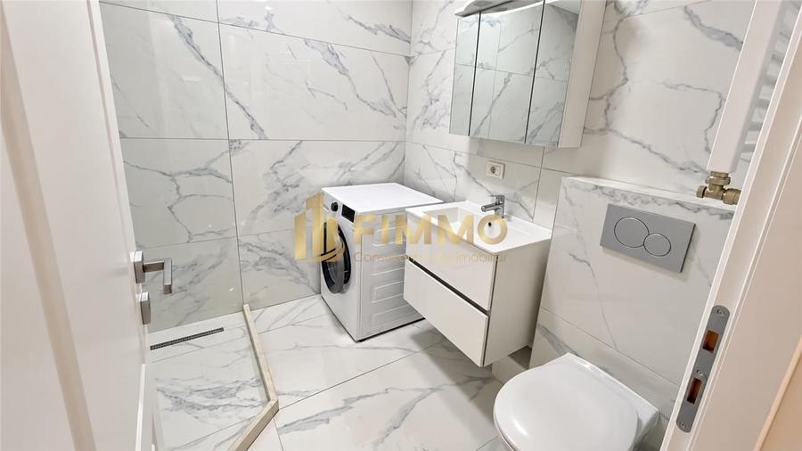 Apartament cu 3 camere semidecomandat, mobilat în Central