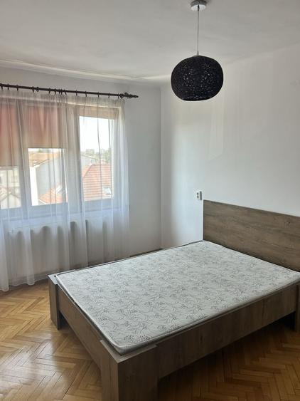 Apartament cu 2 camere nedecomandat în Central