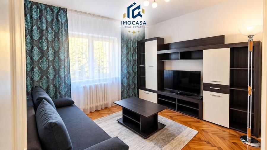 Apartament cu 4 camere decomandat, mobilat în Aurel Vlaicu