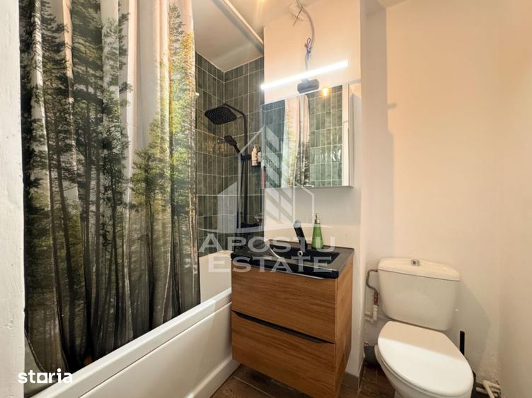 Apartament cu 2 camere semidecomandat în Central