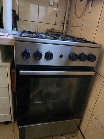 Garsonieră decomandată în Drăgășani