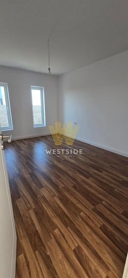 Apartament cu 3 camere decomandat în Remetea Mare