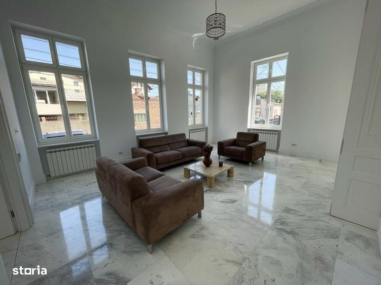 Casă cu 4 camere cu Teren 152 Mp în Ultracentral