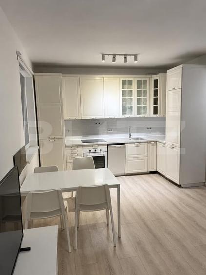 Apartament cu 3 camere decomandat, mobilat în Giroc