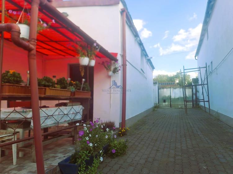 Casă individuală cu 3 camere cu Canalizare în Hosman