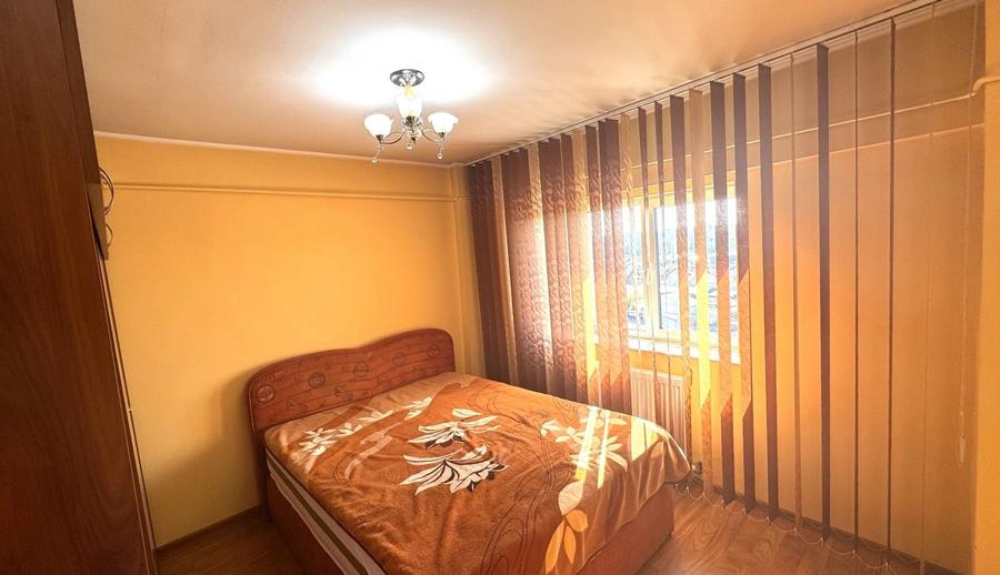 Apartament cu 3 camere decomandat, mobilat în Cantacuzino