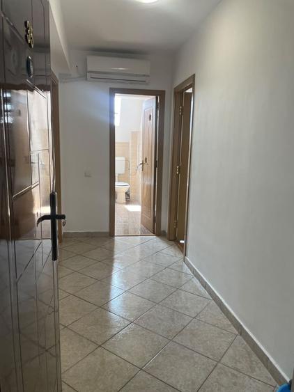 Apartament cu 2 camere decomandat în Rahova
