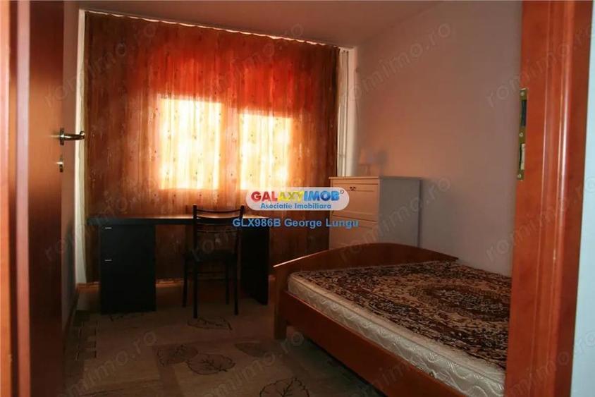 Apartament cu 3 camere semidecomandat în Drumul Taberei