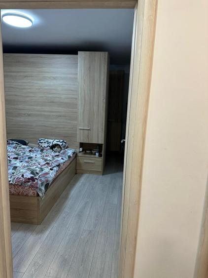 Apartament cu 4 camere decomandat în Dristor