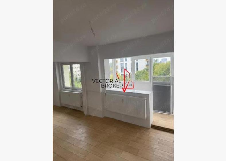 Apartament cu 3 camere decomandat în Colentina