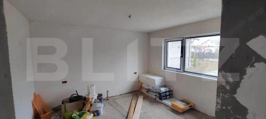 Casă cu 15 camere cu Teren 1000 Mp în Dumbrava