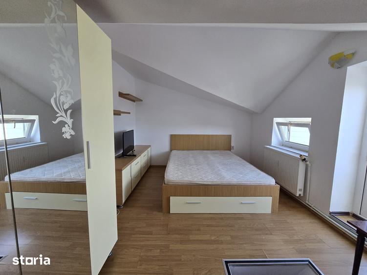 Apartament cu 2 camere în Micro 14