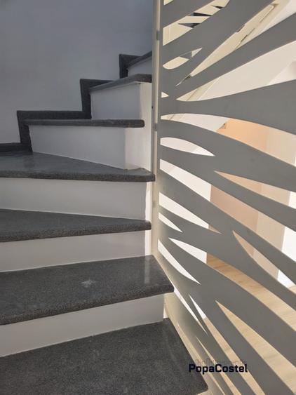 Duplex cu 4 camere cu Canalizare în Odăi