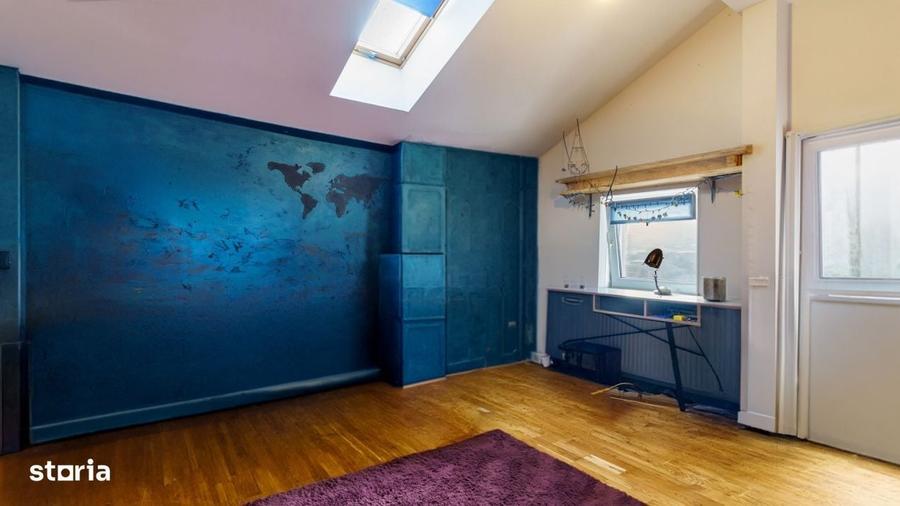 Apartament cu 3 camere semidecomandat în Borhanci