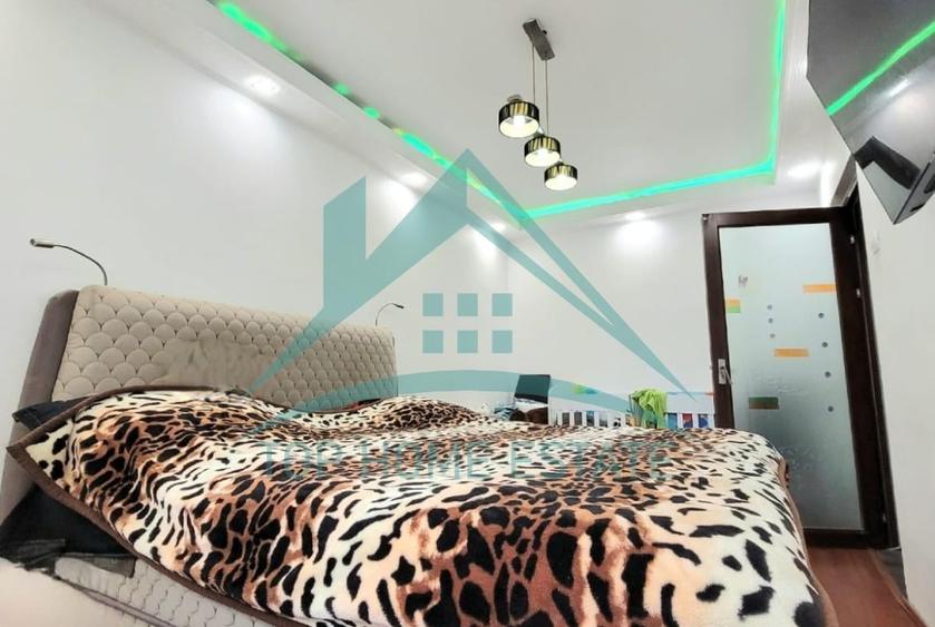 Apartament cu 4 camere semidecomandat, mobilat în Mănăștur
